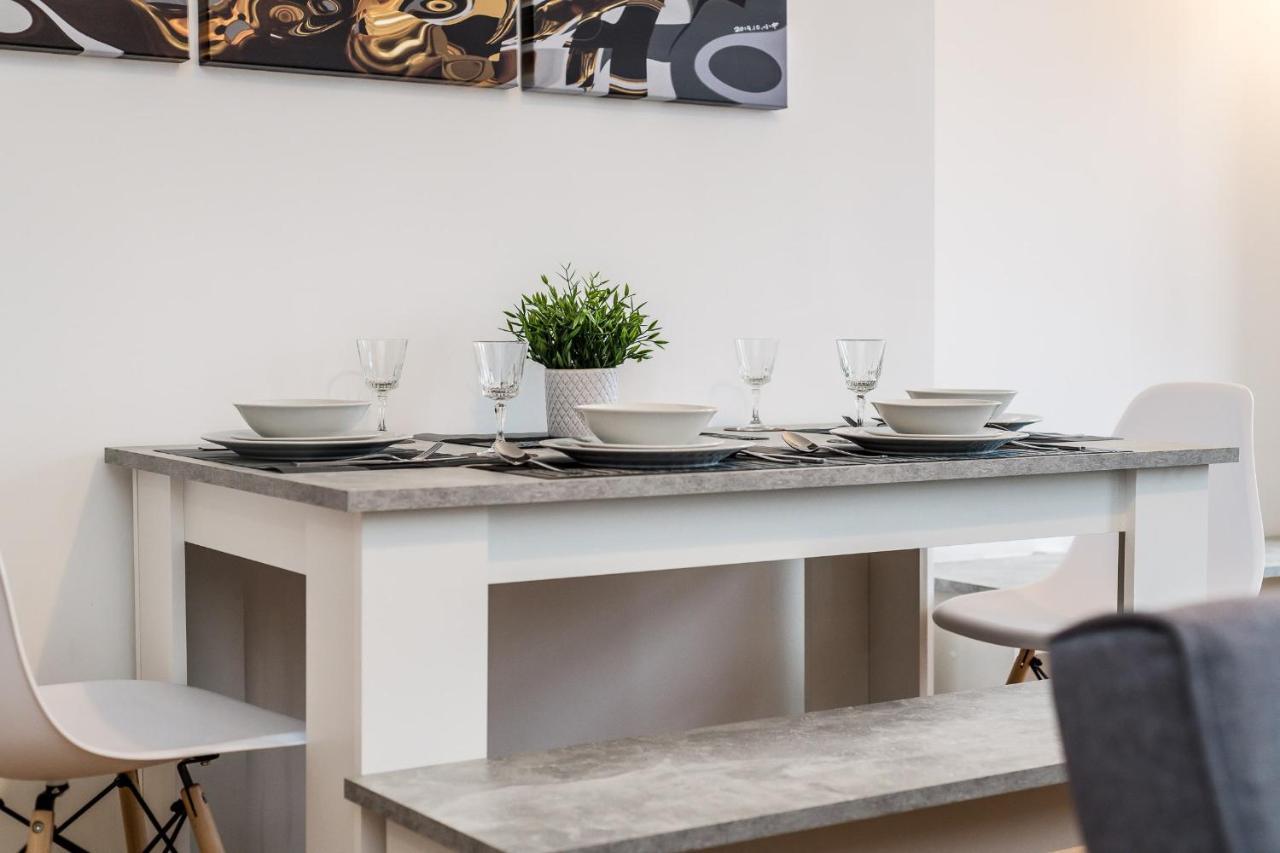 Superb Location, Lovely And Bright 2 Bed Apartamento Liverpool Exterior foto